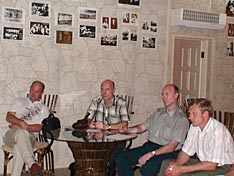 Слева направо: В.В.Шиян, Анатолий и Александр Симоновы, А.В. Федоренко