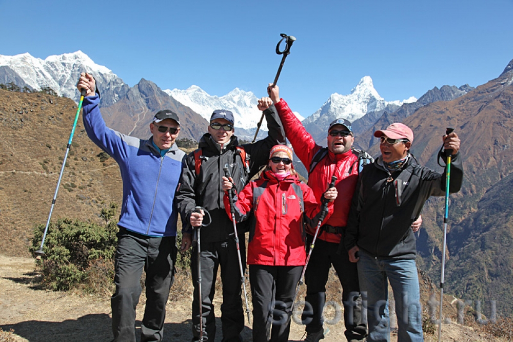 Команда СЭБ осуществила поход к базовому лагерю Эвереста